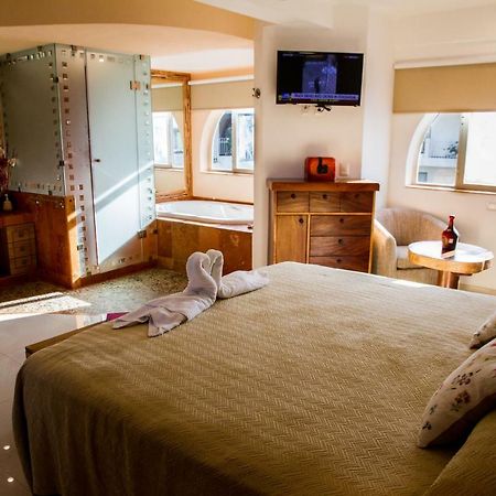 Hotel Andales On The Bay Suites Puerto Vallarta Extérieur photo