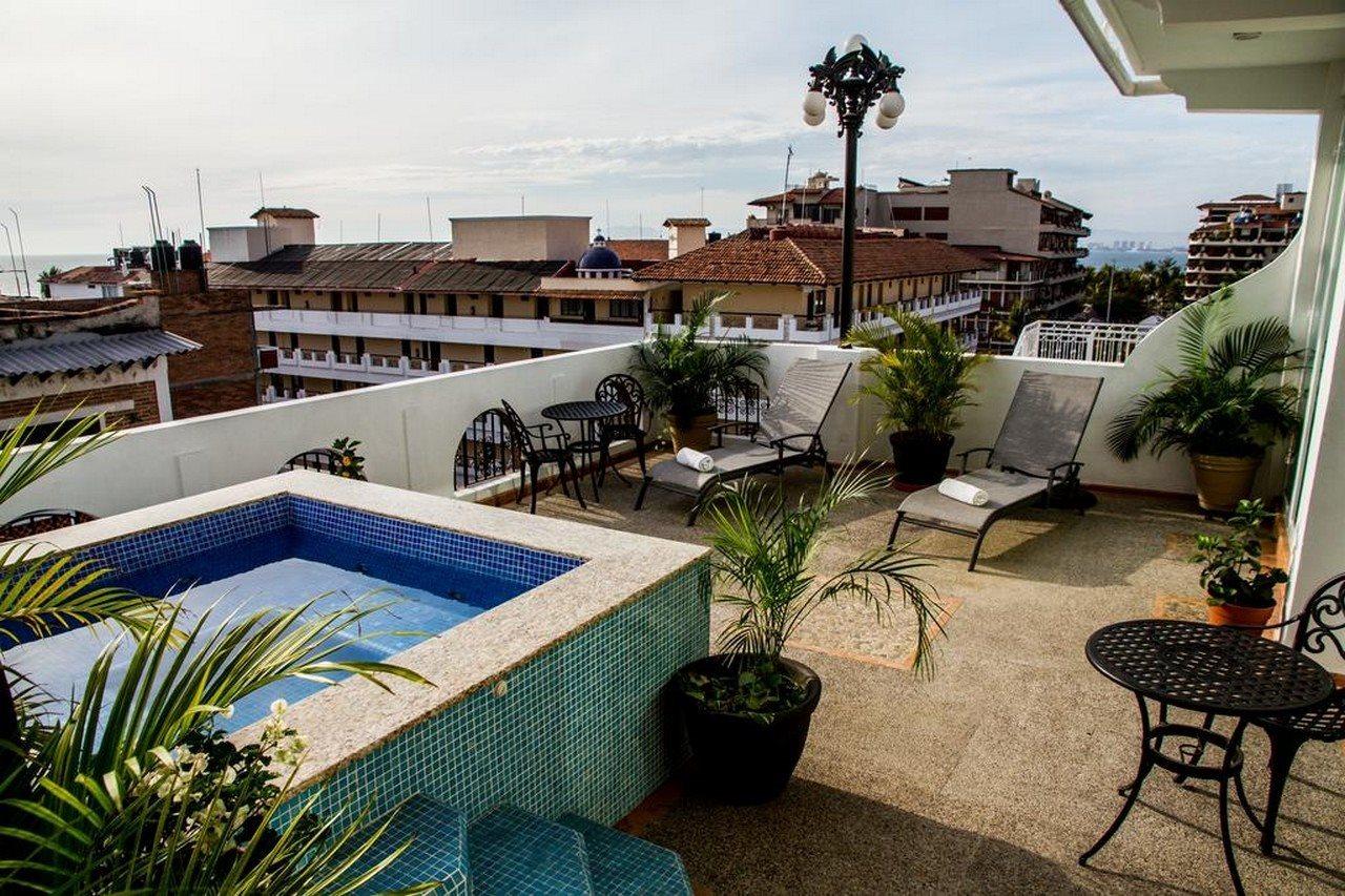 Hotel Andales On The Bay Suites Puerto Vallarta Extérieur photo