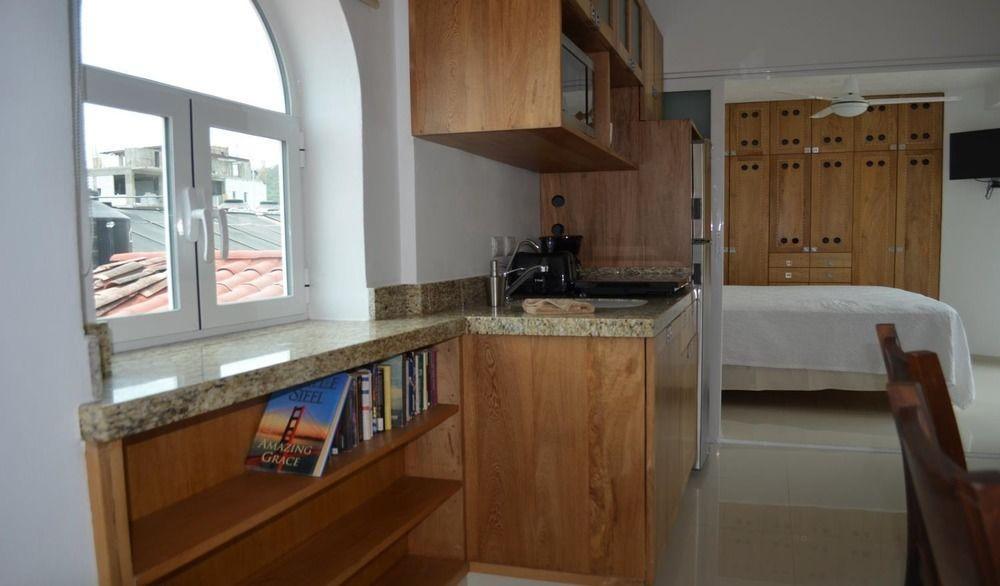 Hotel Andales On The Bay Suites Puerto Vallarta Extérieur photo