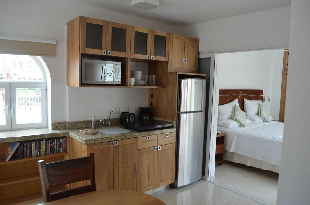 Hotel Andales On The Bay Suites Puerto Vallarta Extérieur photo