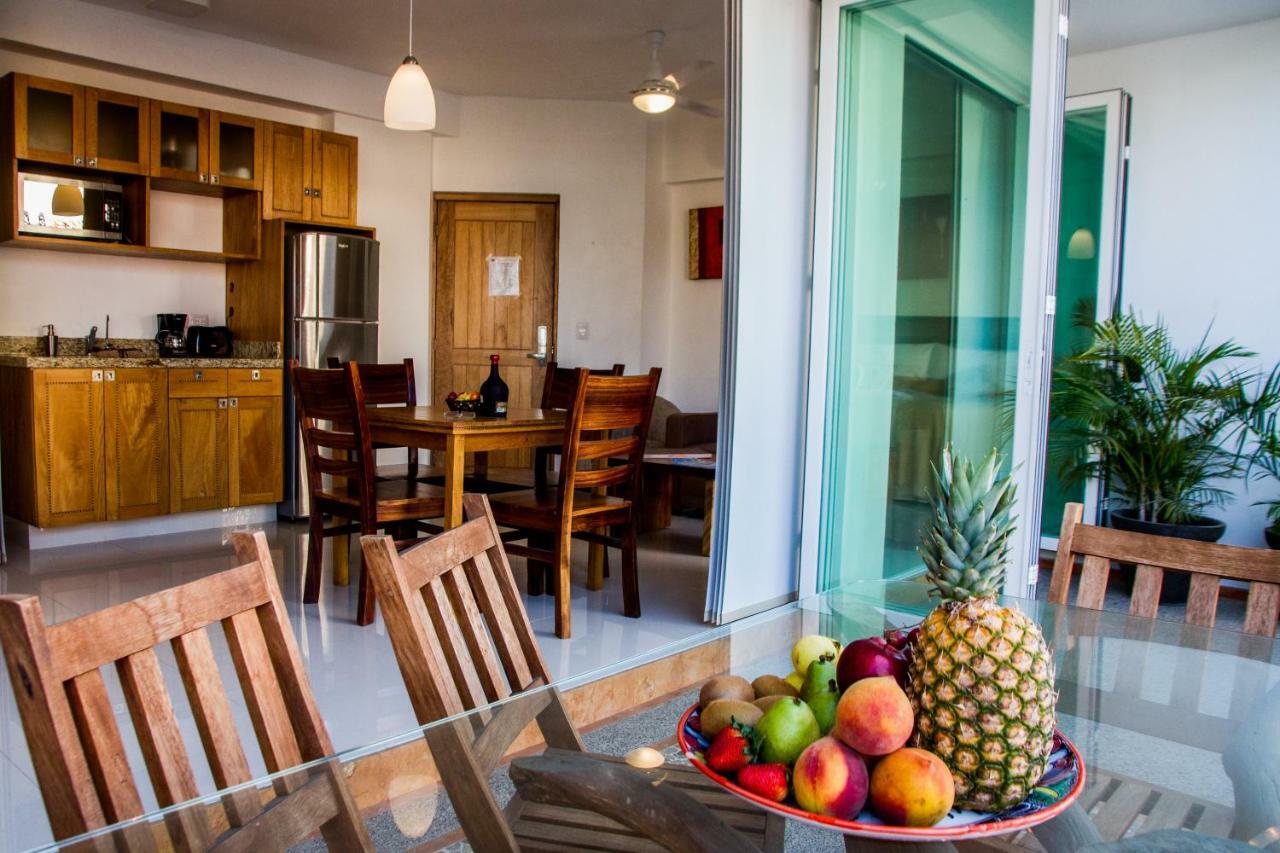 Hotel Andales On The Bay Suites Puerto Vallarta Extérieur photo