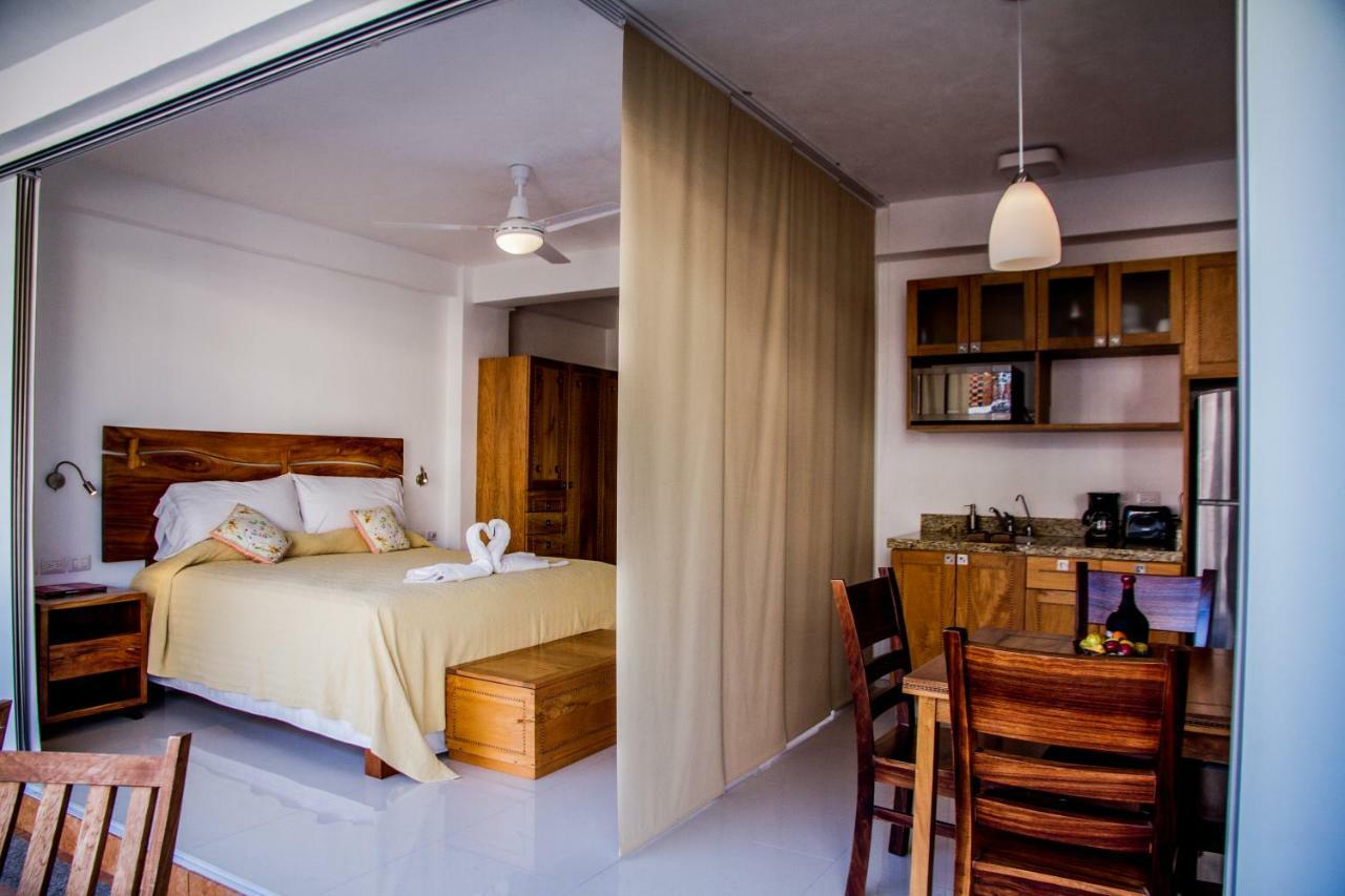 Hotel Andales On The Bay Suites Puerto Vallarta Extérieur photo